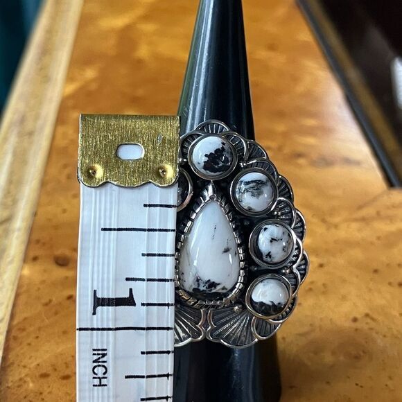Genuine White Buffalo Sterling Silver Cocktail Ring Size 7 - Picture 7 of 9